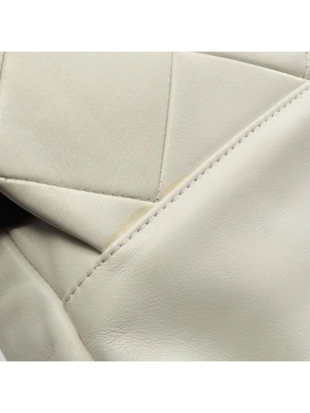 Chanel Shoulder Bag Quilted White Leather